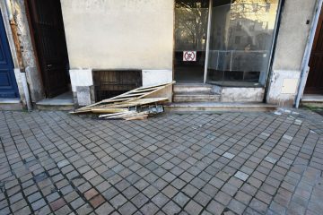 place pierre jacques dormoy, bordeaux, 02 janvier 2018 place pierre jacques dormoy, bordeaux, 02 janvier 2018